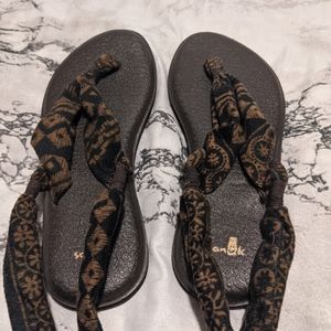 ❌SOLD❌Sanuk Ankle Strap Sandals